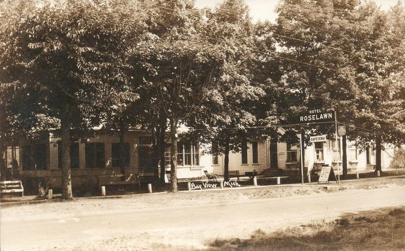 Staffords Bay View Inn (Motel Roselawn) - Postcard (newer photo)